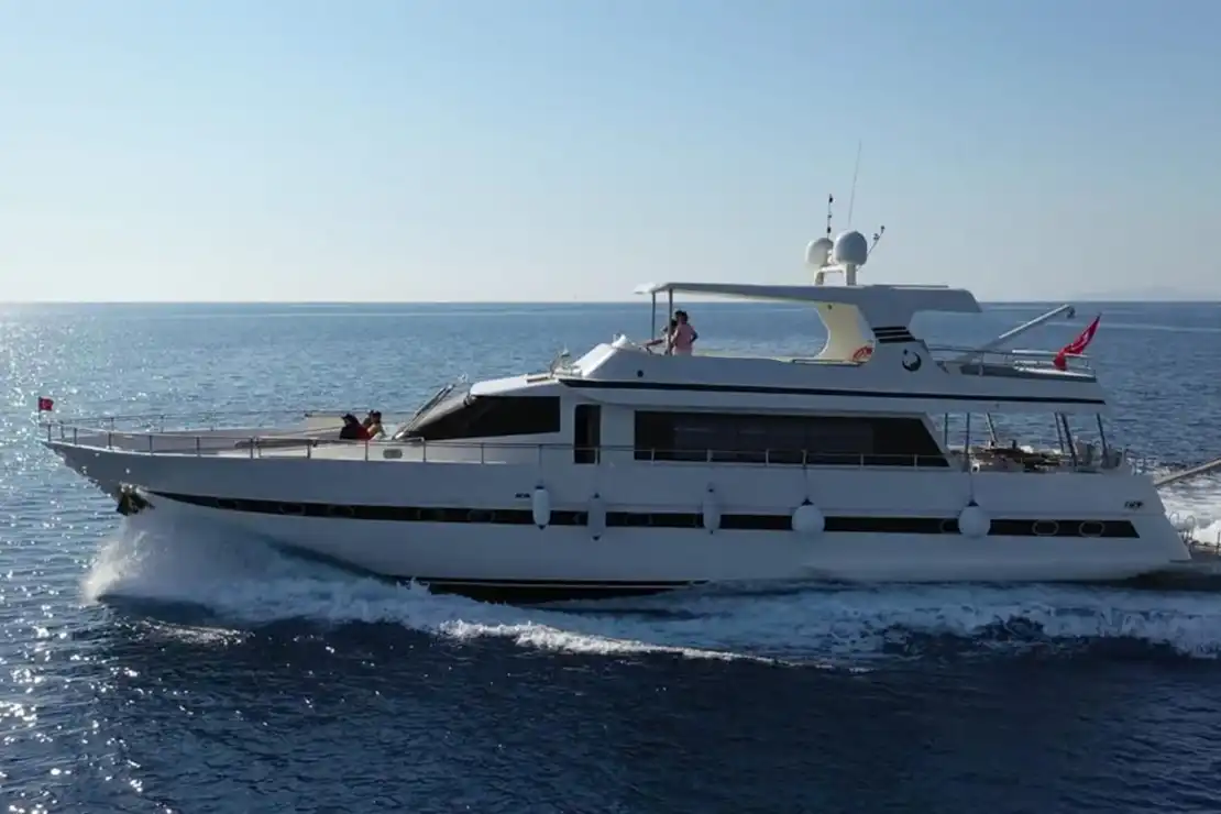 Antalya Yat Kiralama 30m Özel Yapım 87